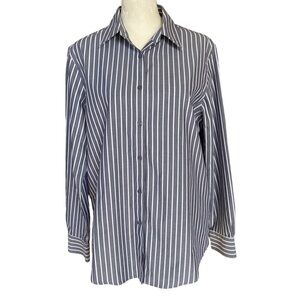 Jones New York M gray & white striped collared long sleeve button down blouse